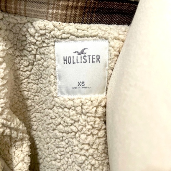 Hollister Brown and Cream Plaid Shirt Jacket - Picture 12 of 14